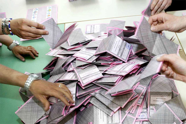 Elezioni, in 45 anni votanti dimezzati in Toscana