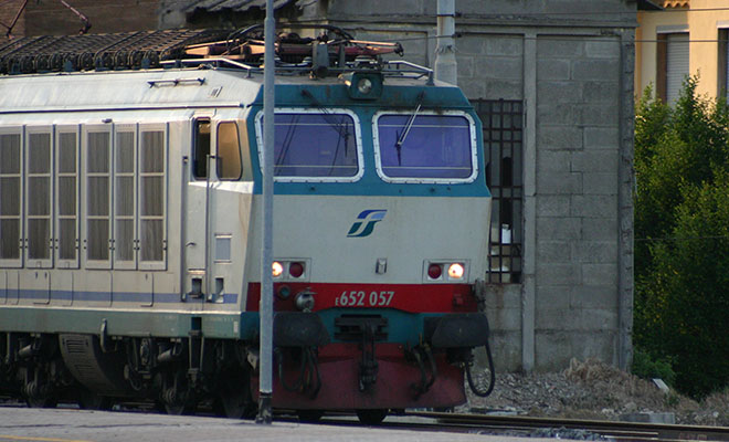 Due treni soppressi in mancanza di sicurezza