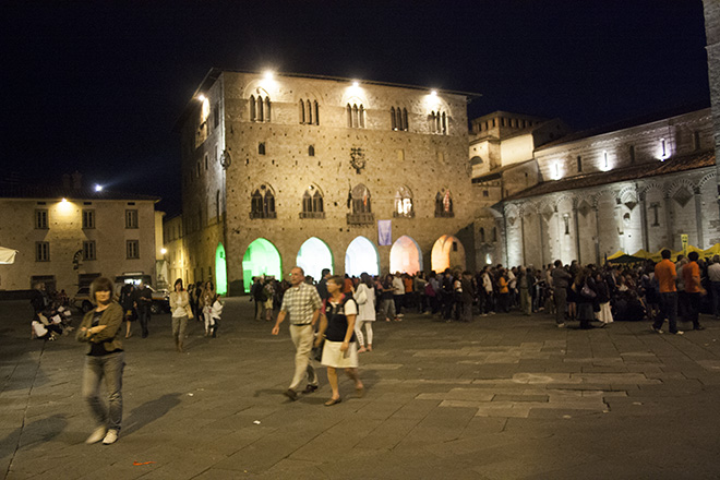 Pistoia di notte