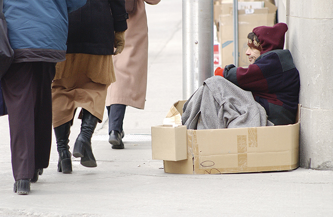 51mila senzatetto alle prese con il gelo; un welfare serio per combattere bisogni e povertà