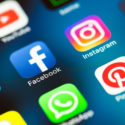 Fake news social