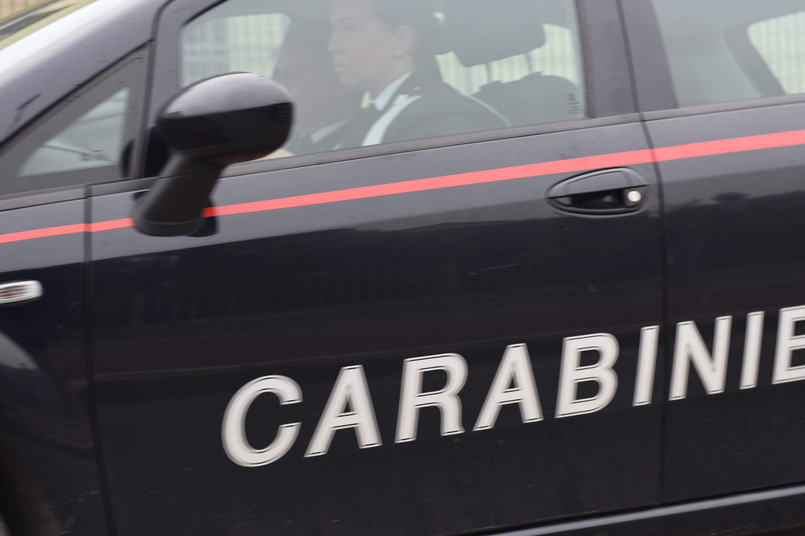 Rapinarono sala slot, arrestati dai Carabinieri