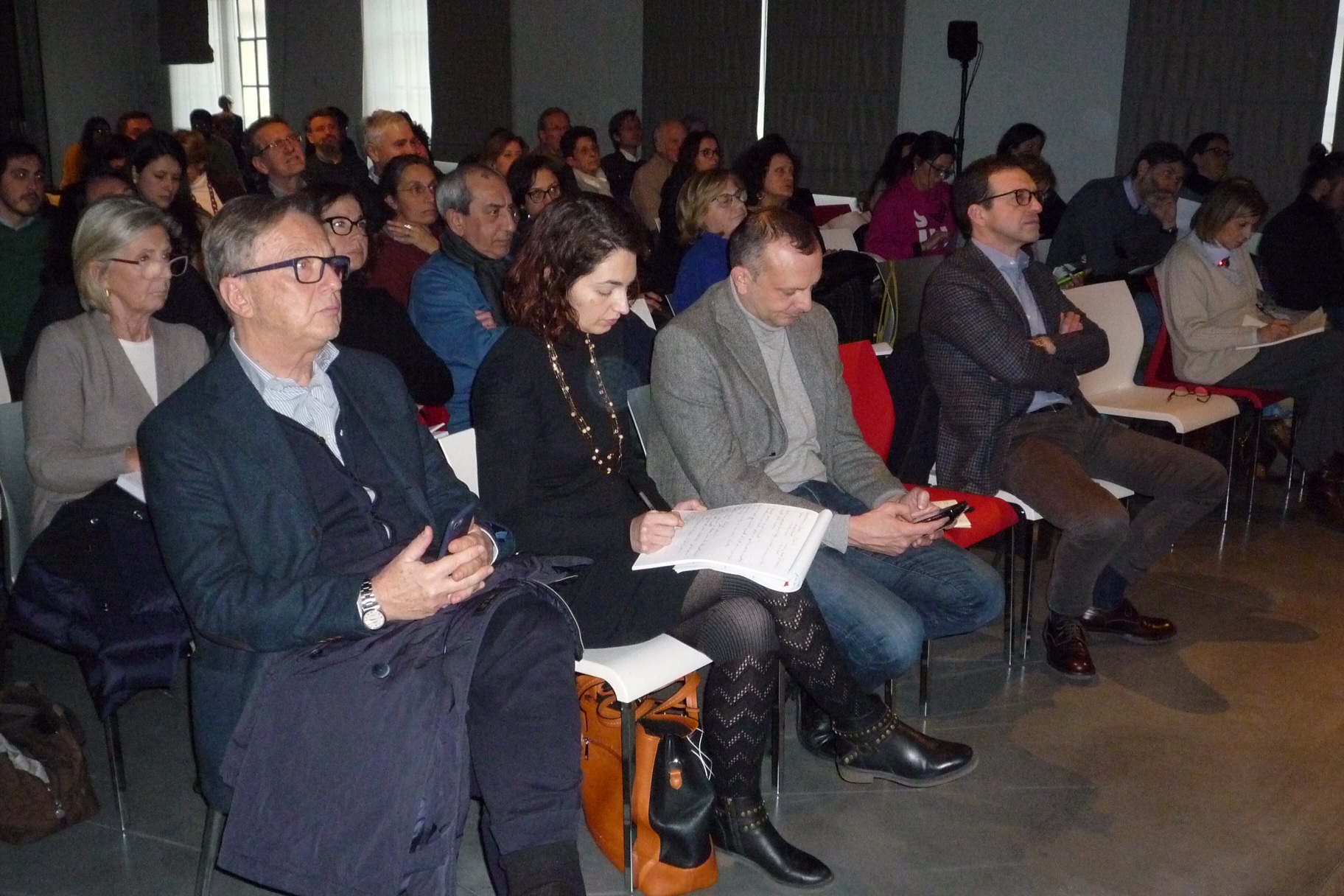 Il pubblico al convegno sul crowdfunding a Prato