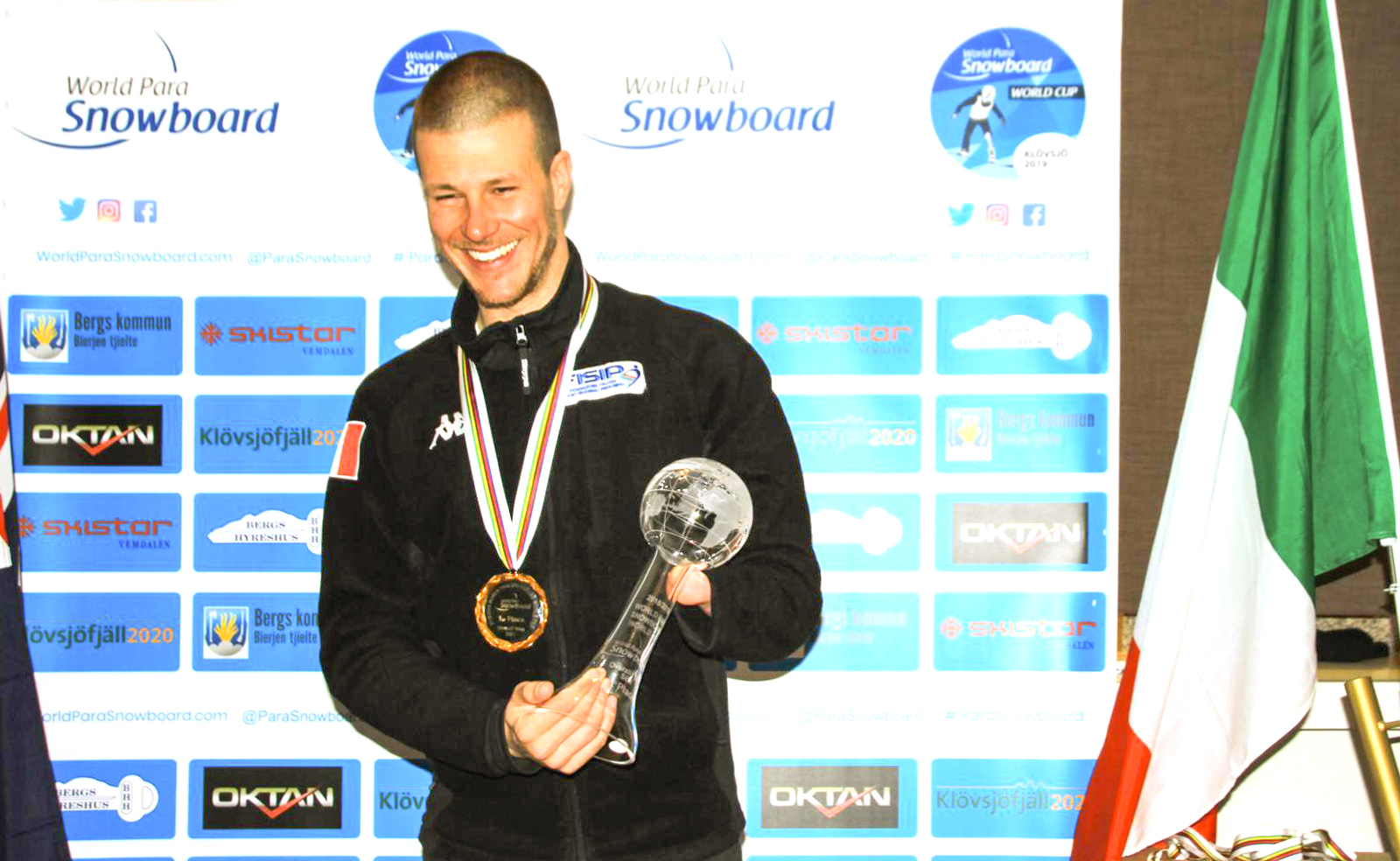Jacopo Luchini vince la Coppa del mondo di snowboard