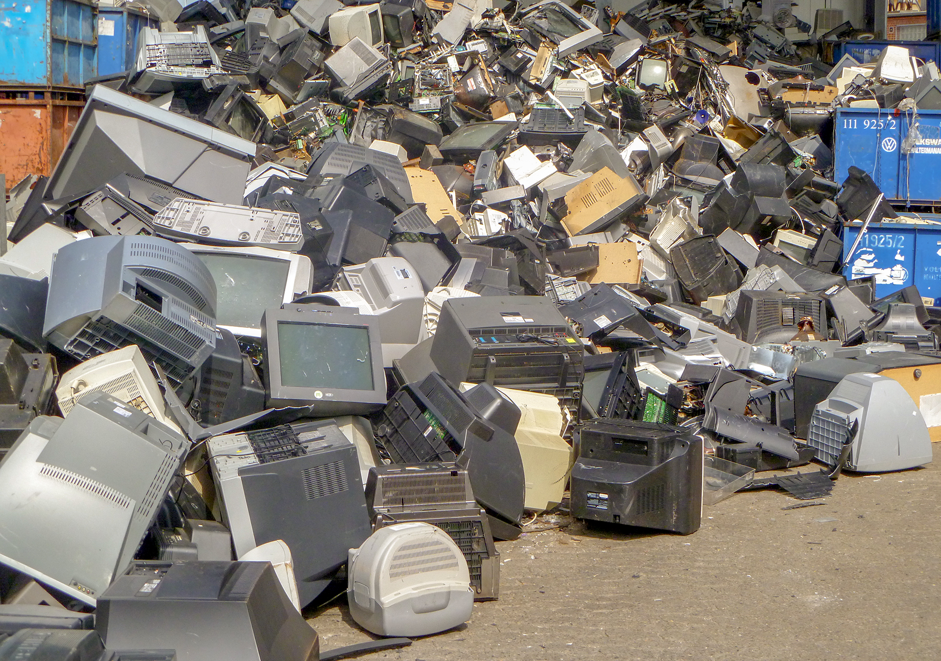 Tv, smartphone e pc non finiscono più in discarica