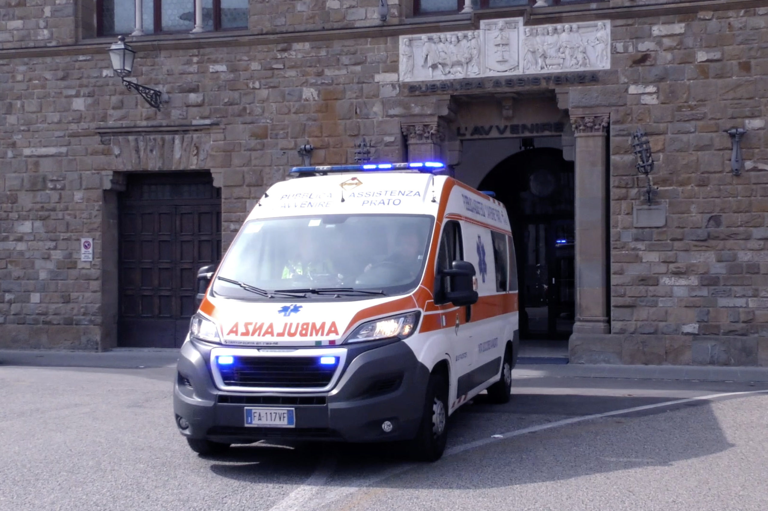 Autisti cercasi per le ambulanze. 4 assunzioni alla Pubblica Assistenza