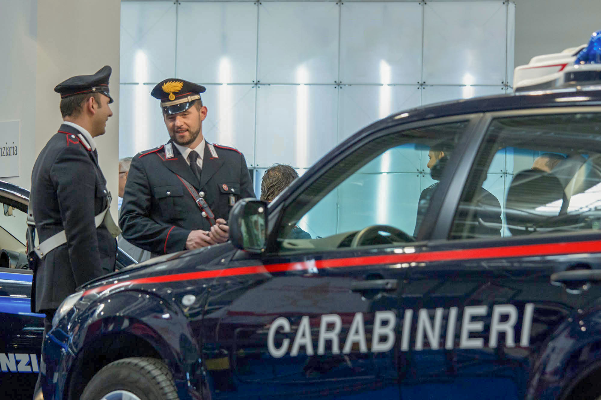 Movida, negozi e automobilisti sotto nel mirino dei carabinieri