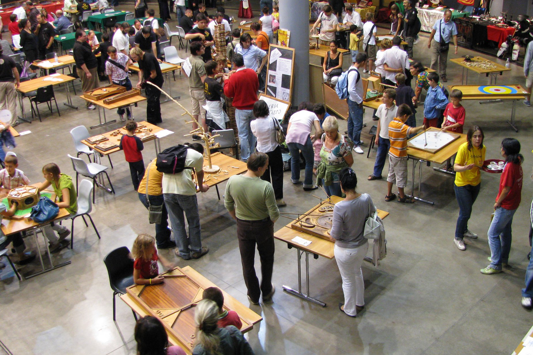 Giochi geniali e ingegneria vera, con tante gare. Solo a Firenze oggi e domani