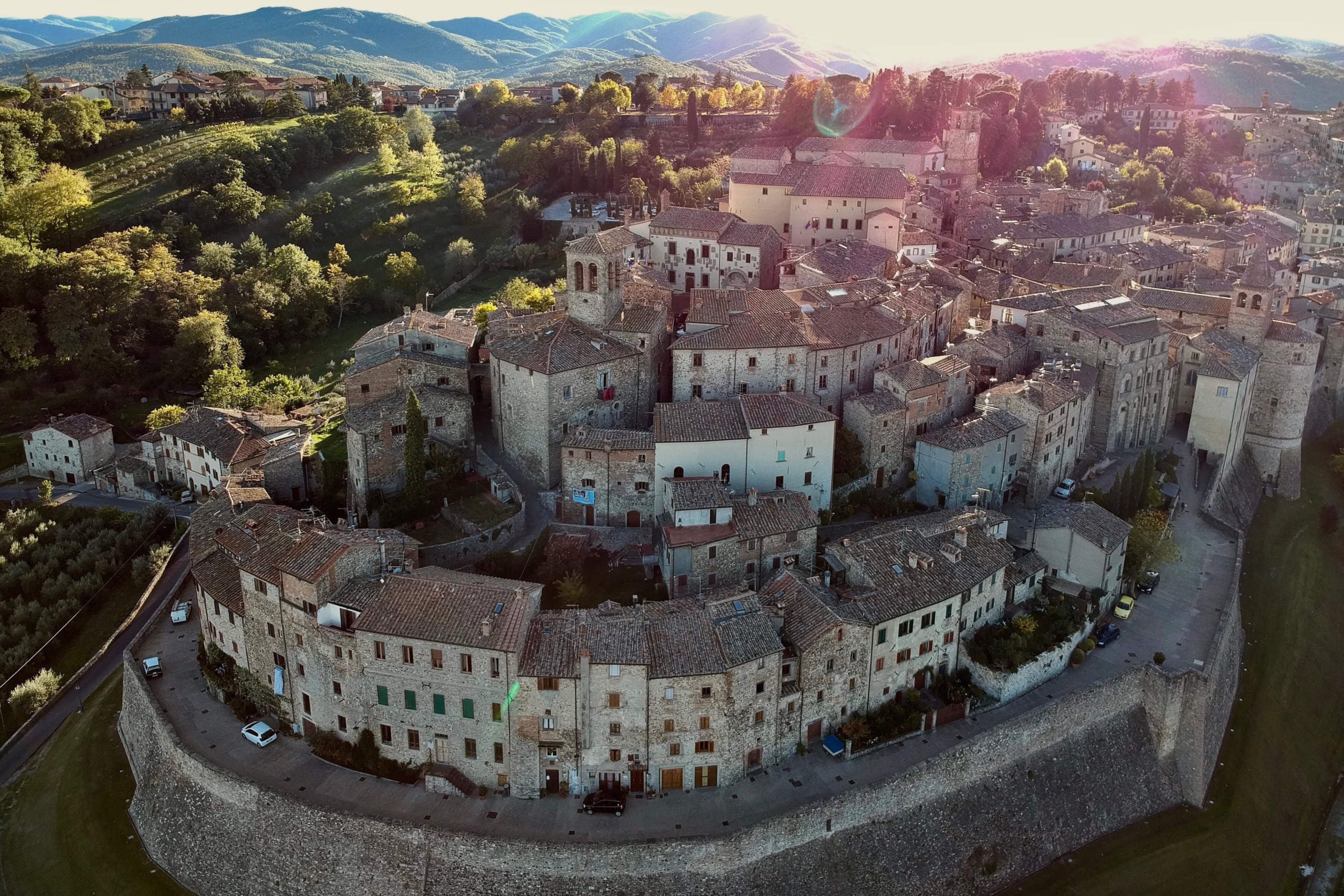 Caccia al tesoro nei borghi più belli della Toscana