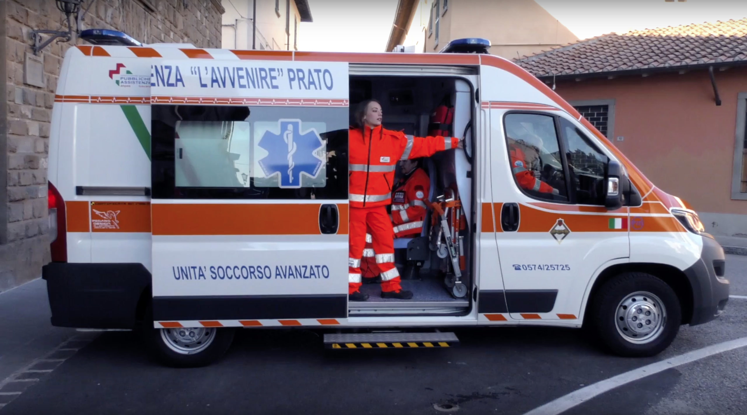 ambulanza pubblica assistenza