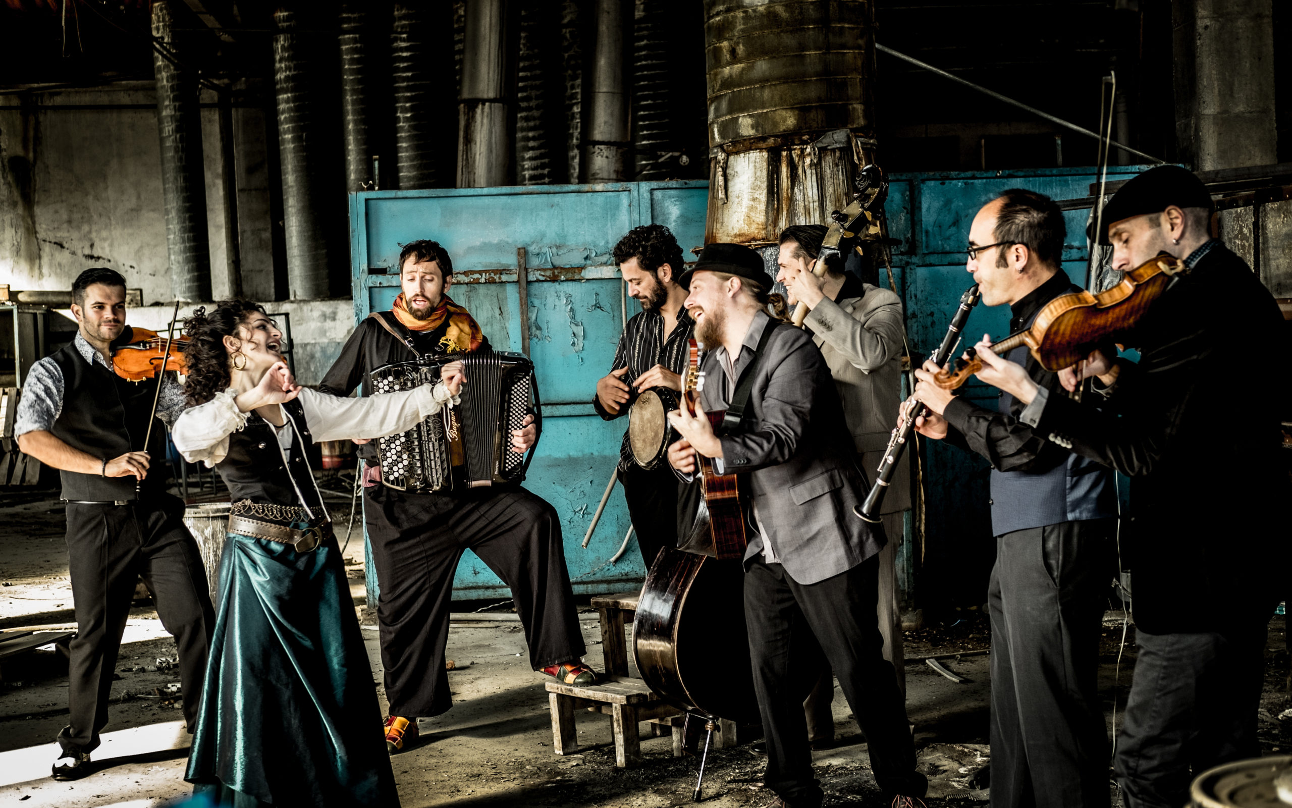 Barcelona Gipsy balKan Orchestra