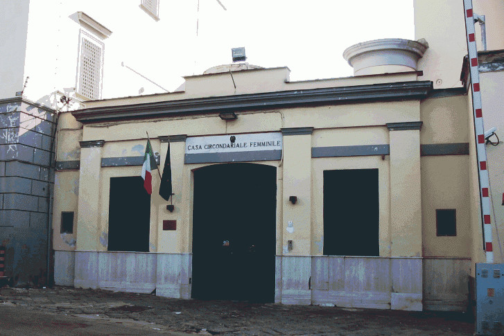 Carcere femminile di pozzuoli