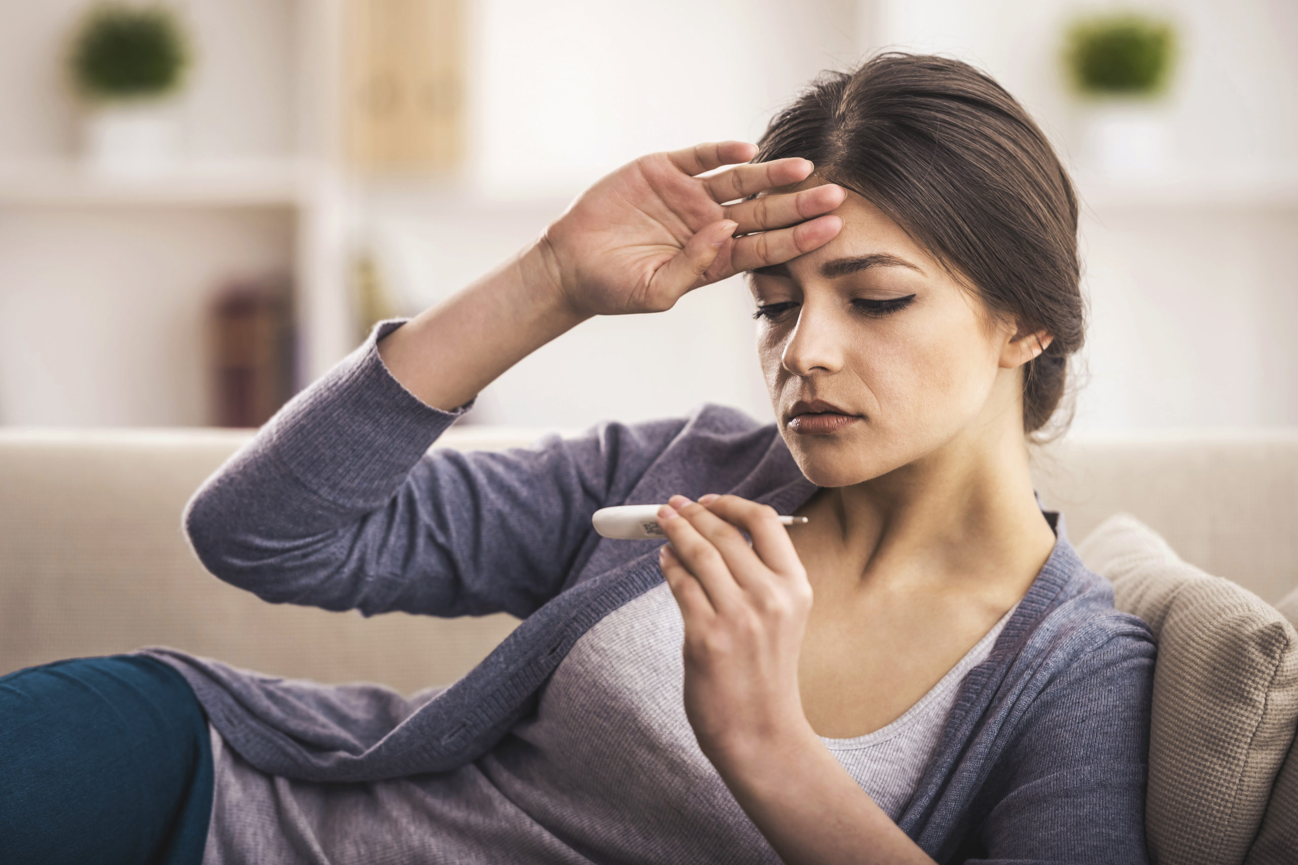 Coronavirus, quali sintomi? Febbre e respiro affannoso