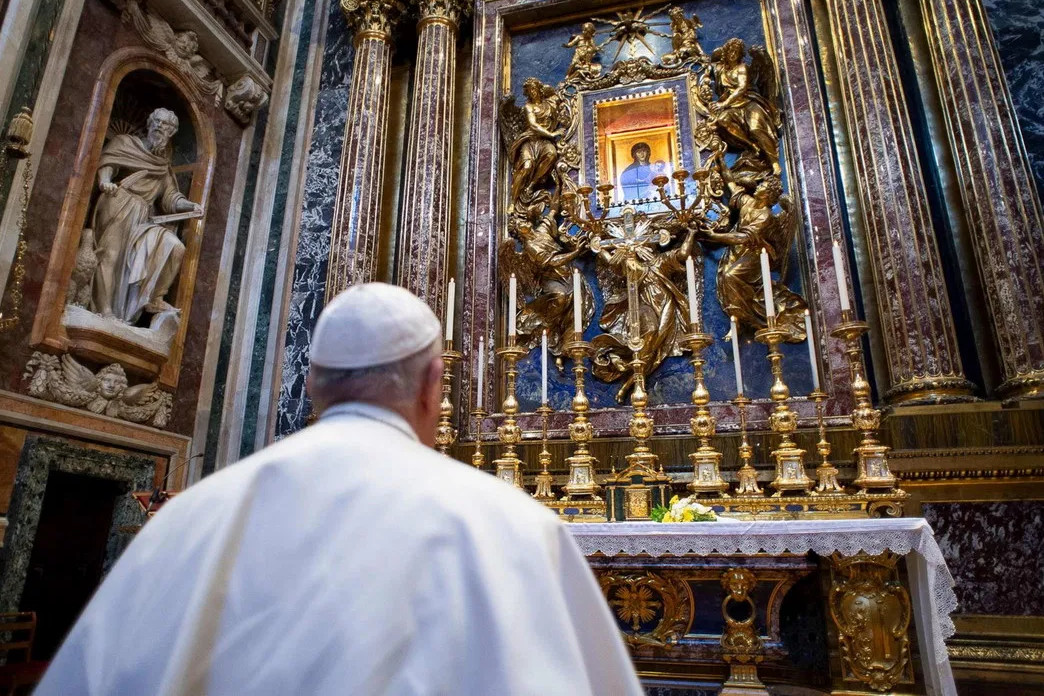 Papa Francesco prega per la fine del coronavirus