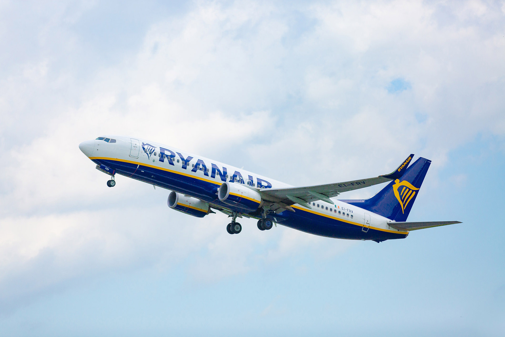 Ryanair cancella fino al 25% dei voli italiani a breve raggio