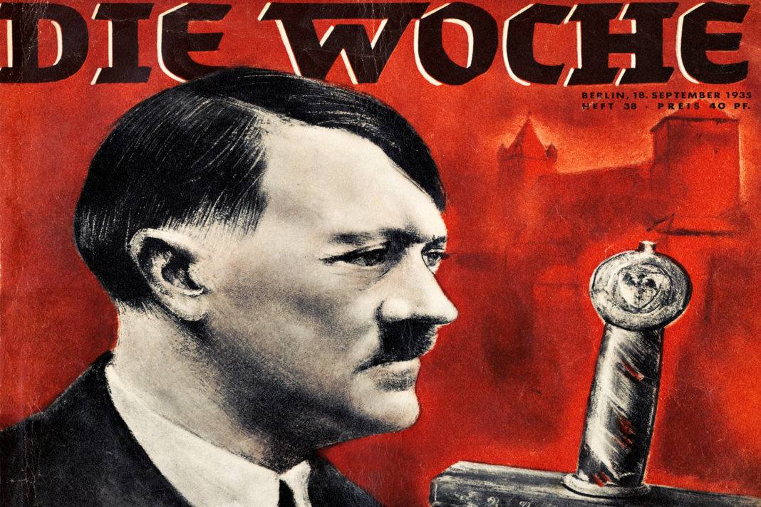 Propaganda nazista con Adolf Hitler