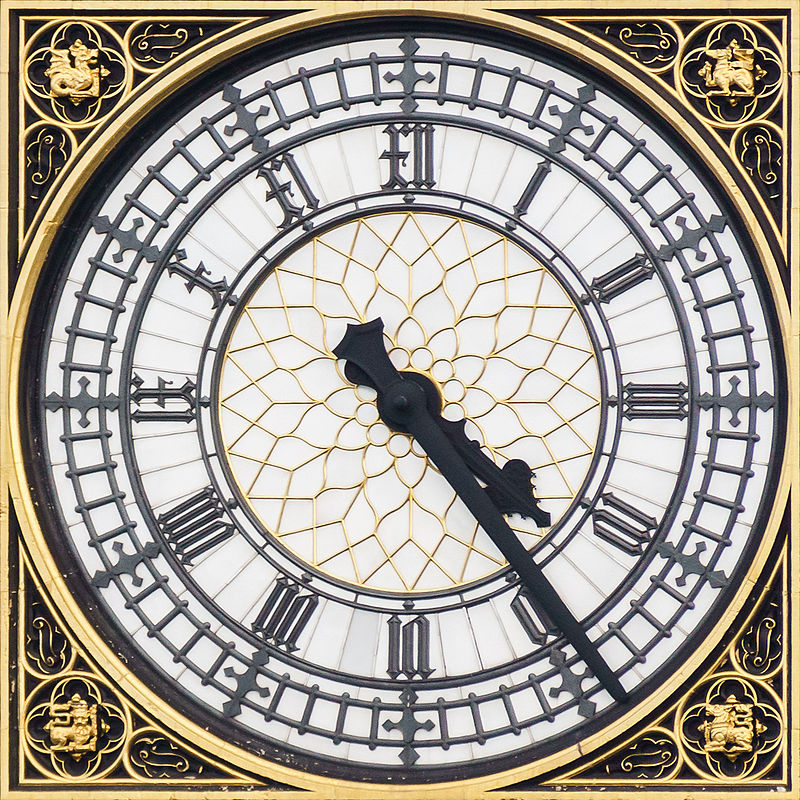 Questa immagine ha l'attributo alt vuoto; il nome del file è Big_Ben_Inner_Clock_Face.jpg