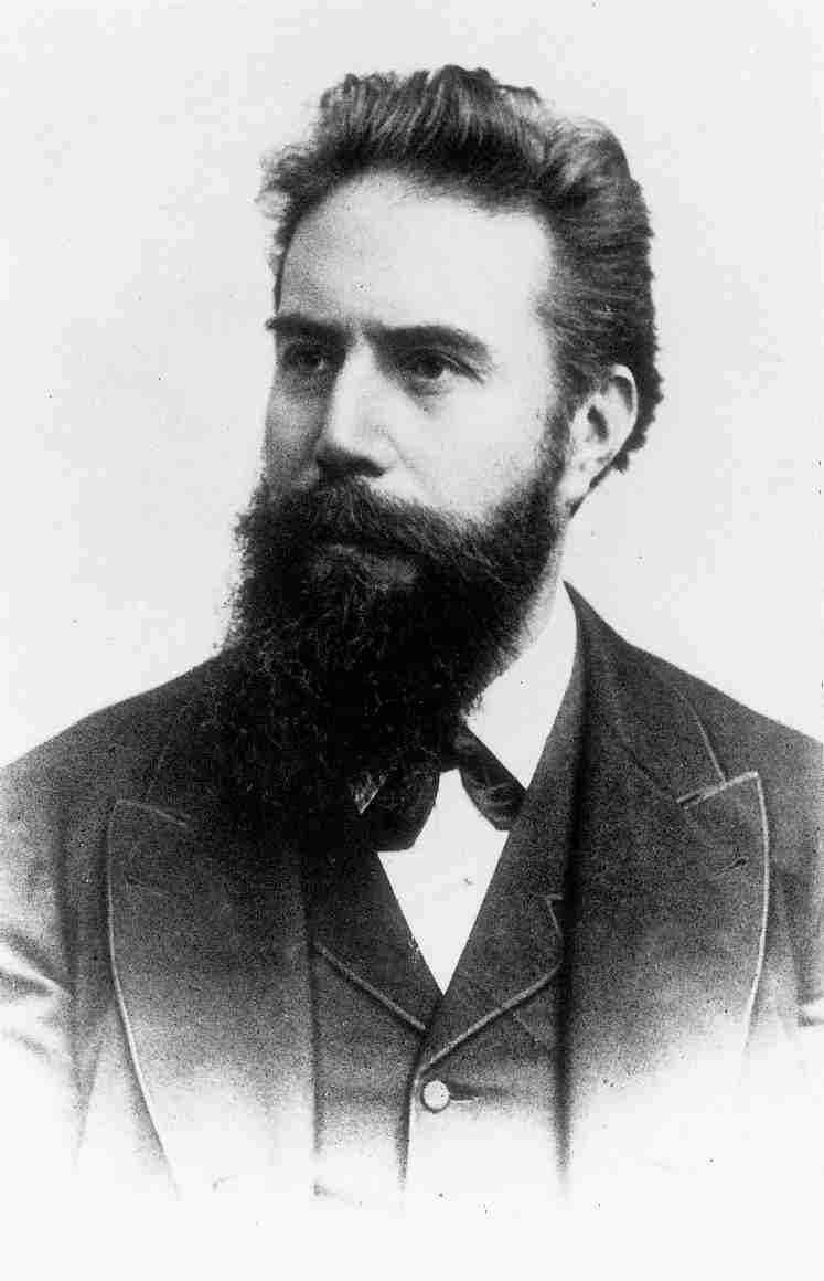 Wilhelm Röntgen scopre i raggi X