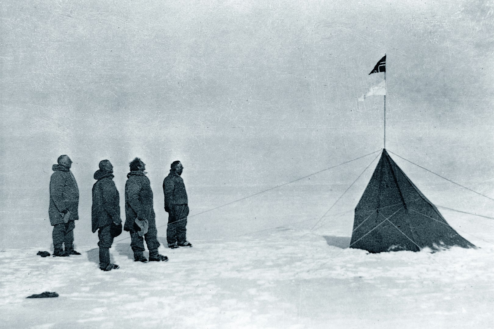 Amundsen raggiunge il Polo Sud