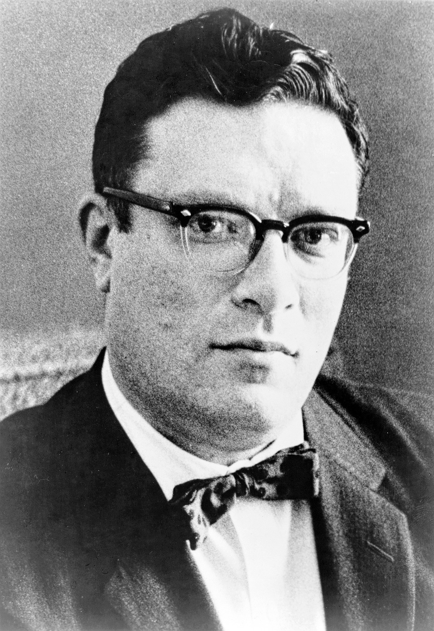 Muore Isaac Asimov