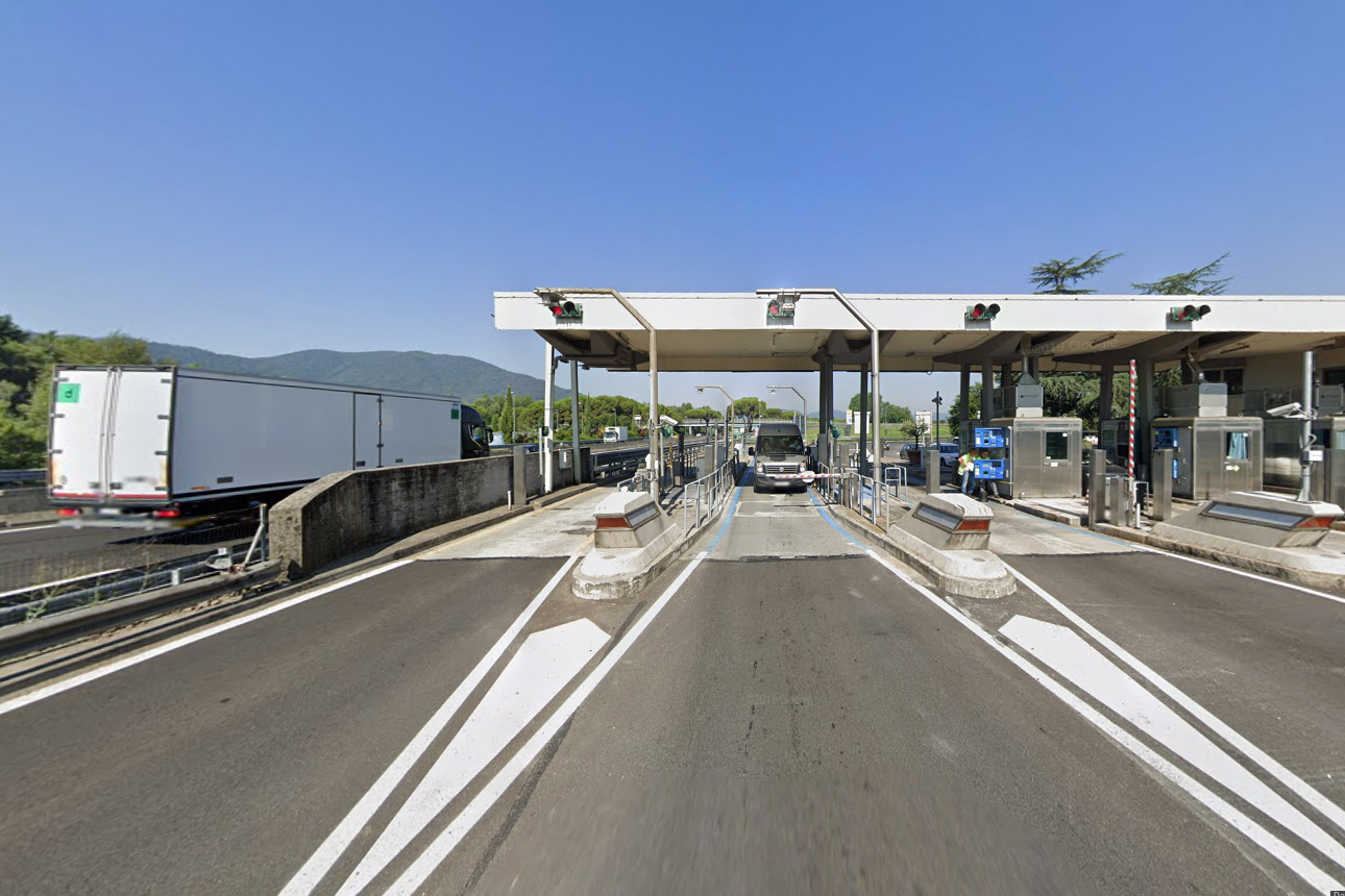 Casello autostrada di Lucca