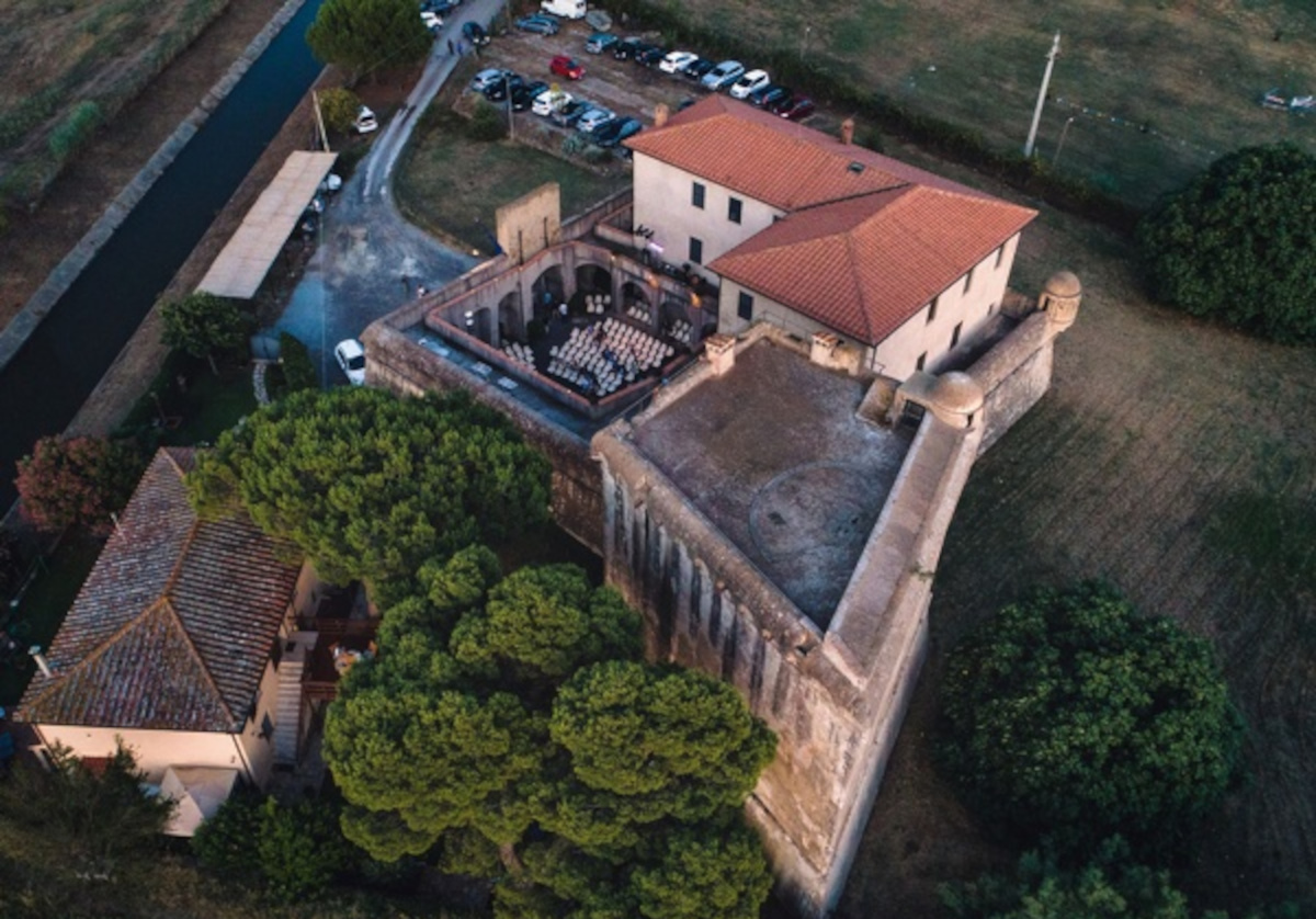 L’arte risplende Forte delle Saline di Albinia