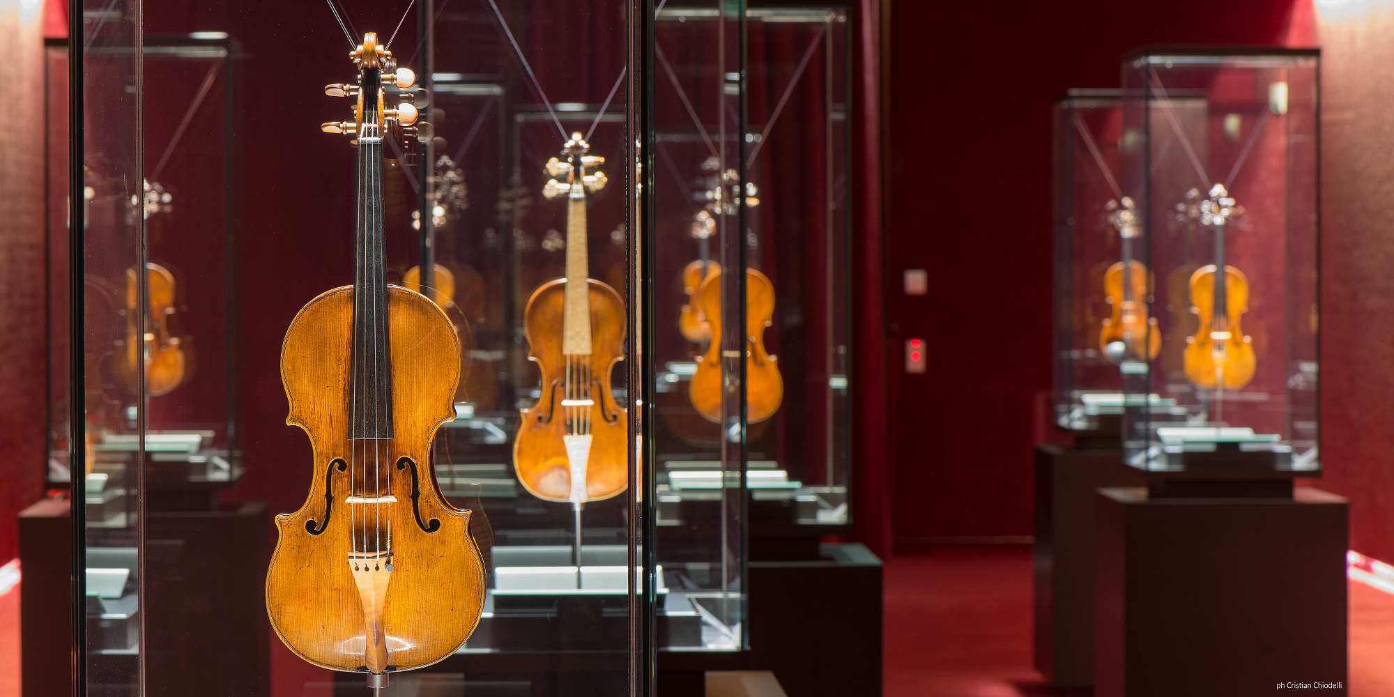 CNR: alla ricerca del suono perfetto, il caso dei violini di Stradivari