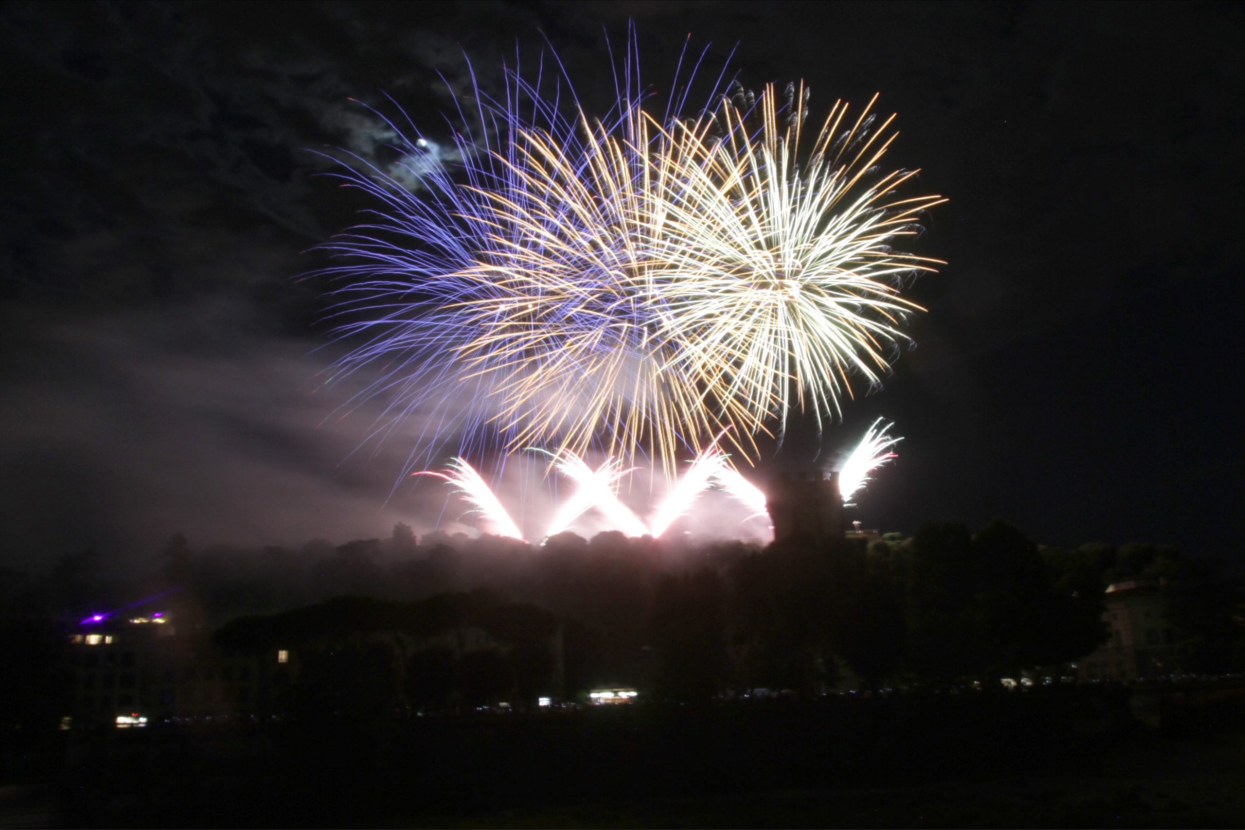 Dopo due anni di stop Firenze torna a festeggiare San Giovanni Battista con i “Fochi”