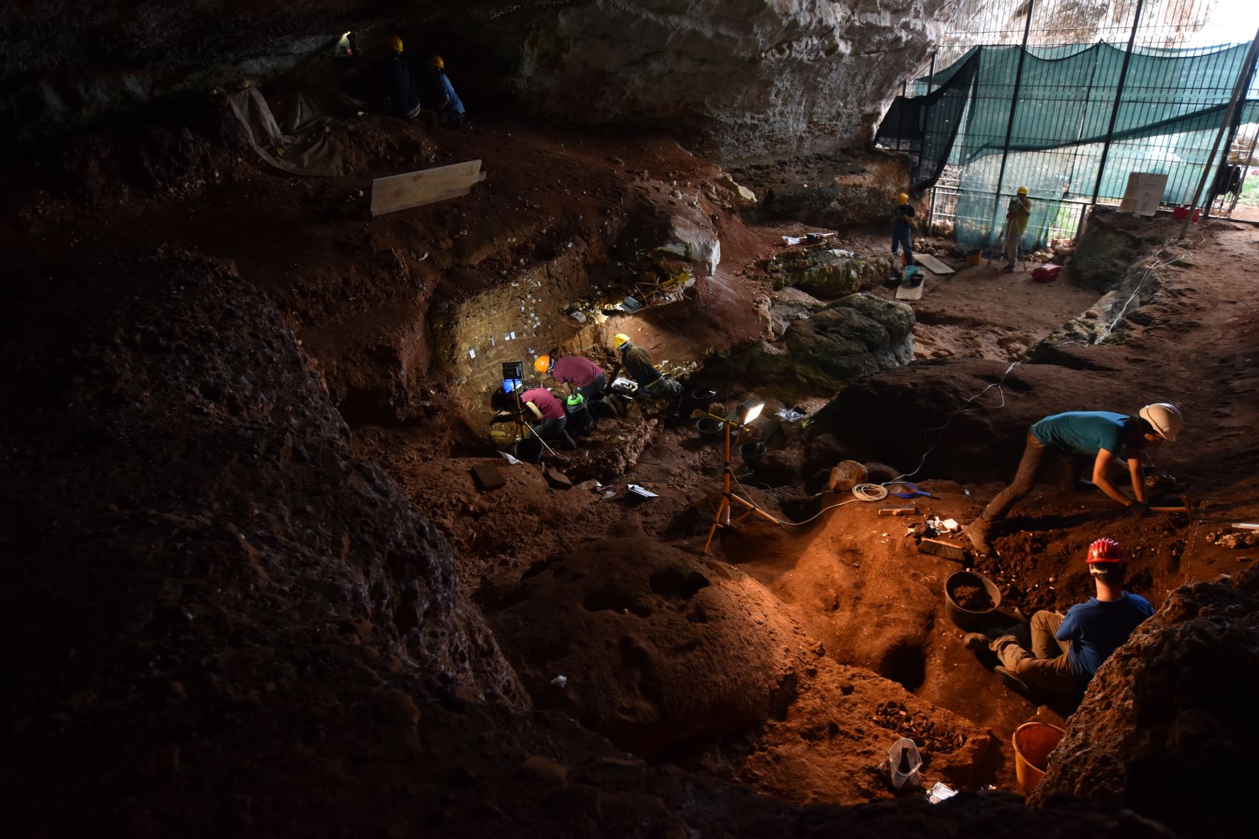CNR: gli antenati dei Neanderthal a Grotta Romanelli