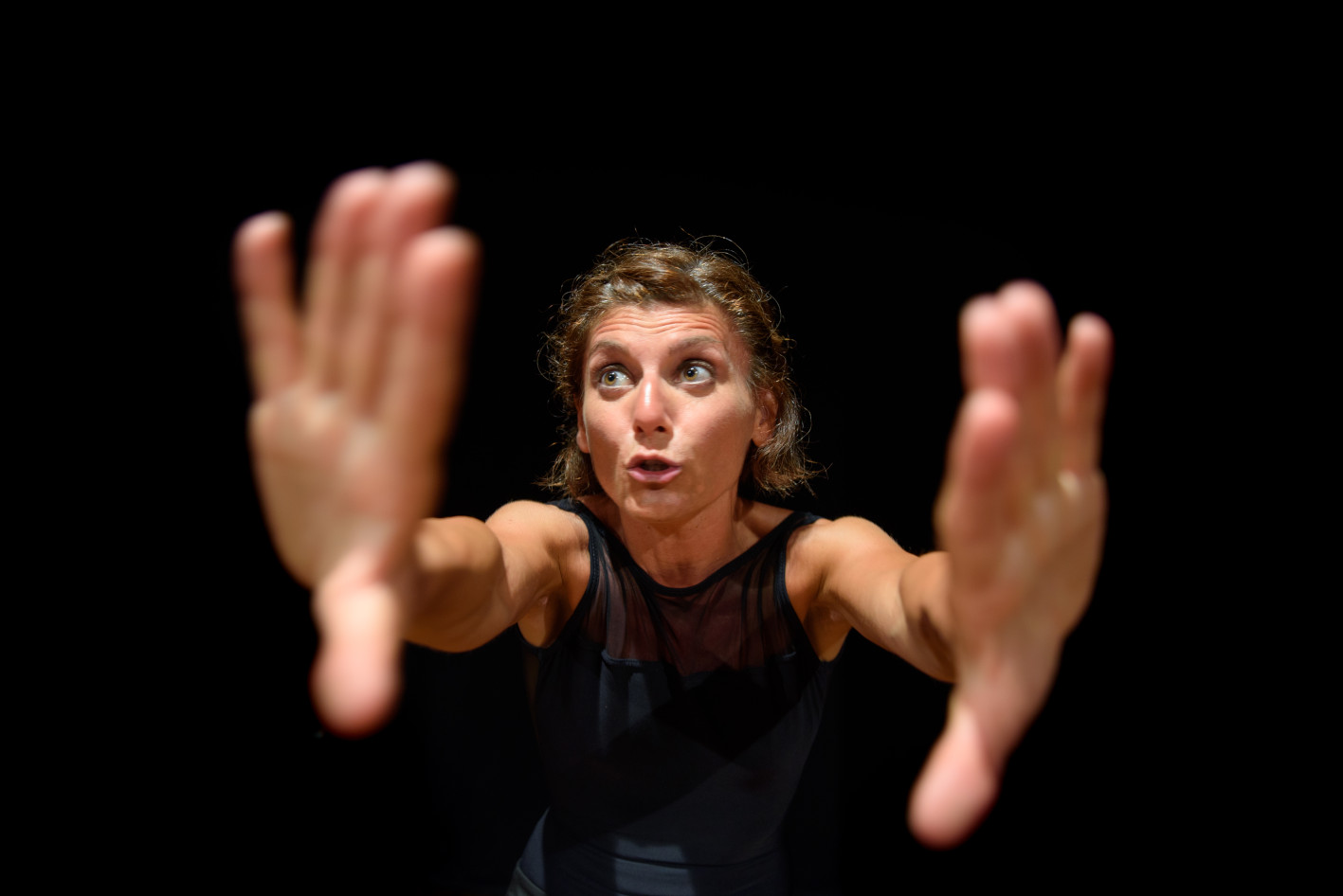 LA VITA SALVA, ven 11/11 Teatro delle Arti / Lastra a Signa (Firenze), SILVIA FRASSON e uno spettacolo che è inno alla vita