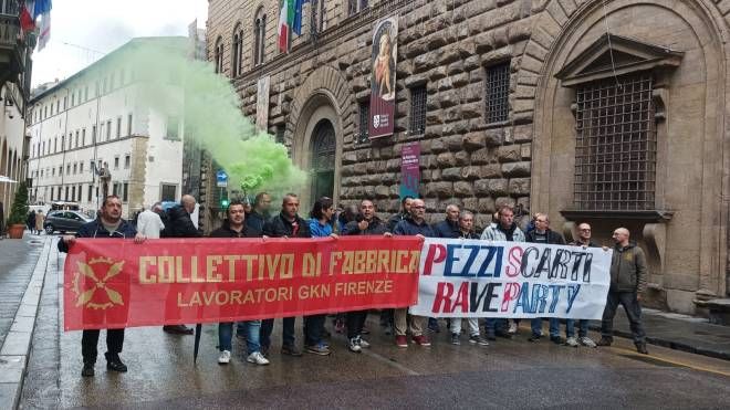 Ex Gkn, Galletti (M5S):”Mozione di Solidarietà per i lavoratori