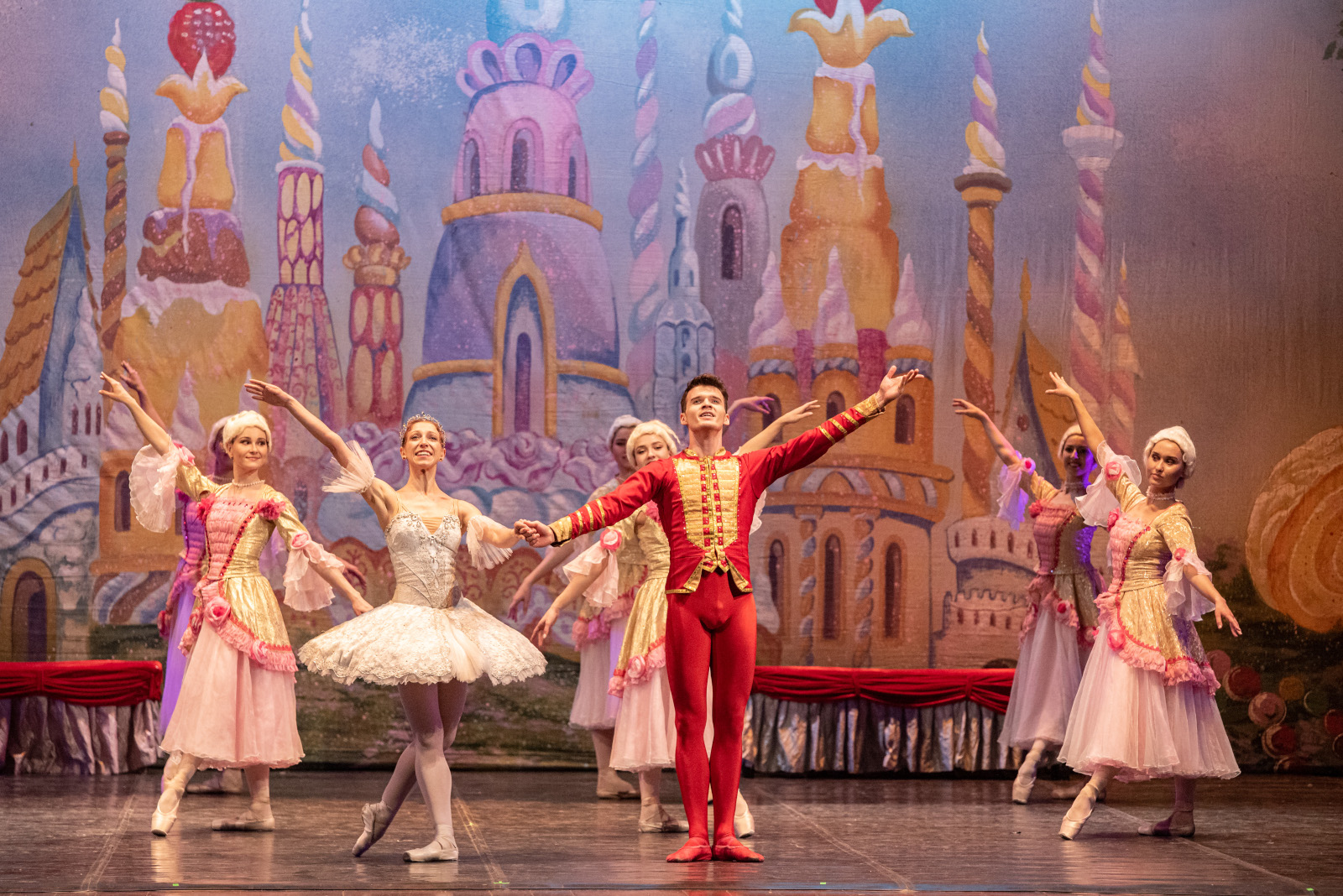 Il Russian Classical Ballet presenta Lo Schiaccianoci secondo la tradizione del balletto classico