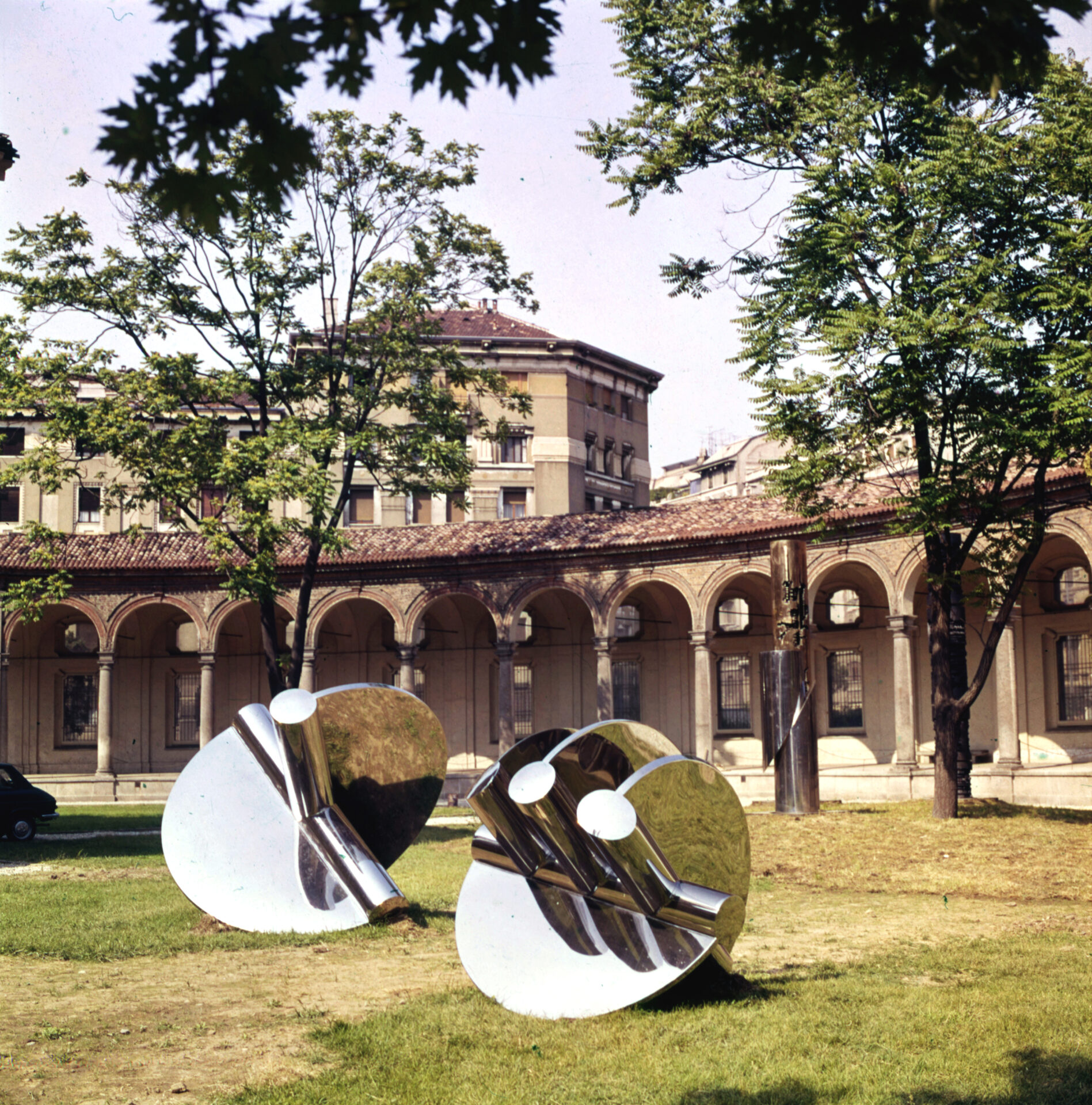 02 1974 forma x and onda exhibition besana 1974 – foto mario carrieri rid