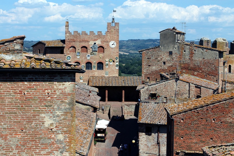 certaldo alto palazzo pretorio 3