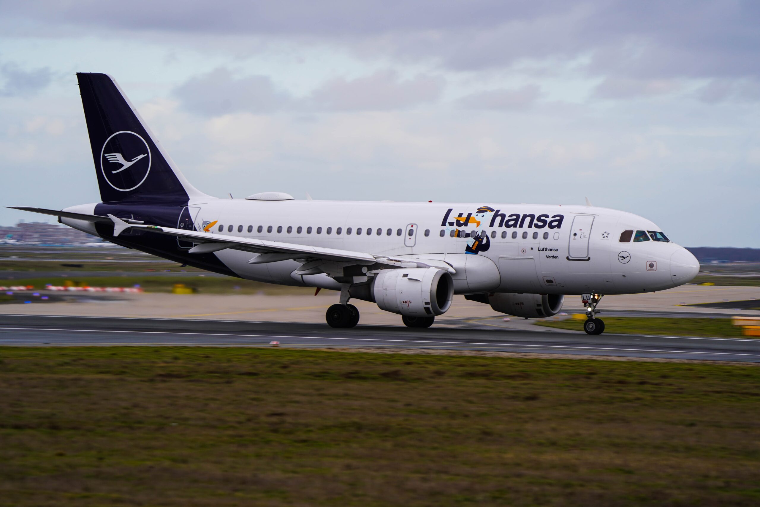 <strong>Problemi informatici Lufthansa: possibile richiedere il rimborso aereo</strong>
