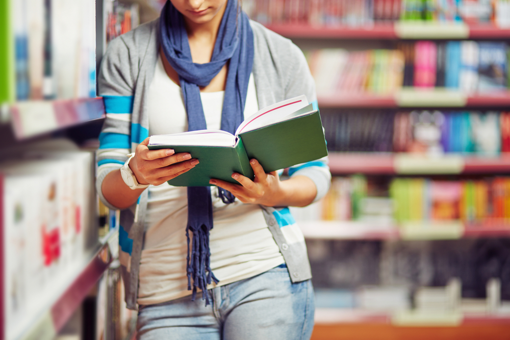 reading,book,in,library