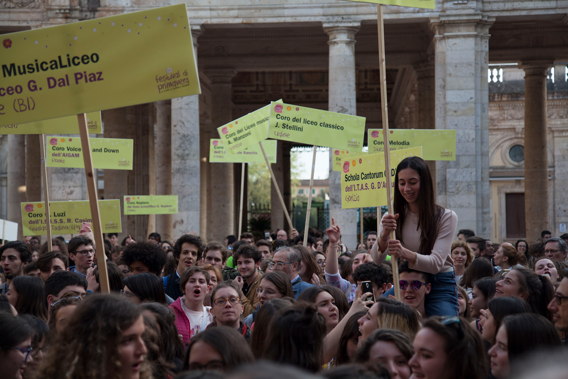Paese Sera A MONTECATINI RITORNA IL FESTIVAL DI PRIMAVERA