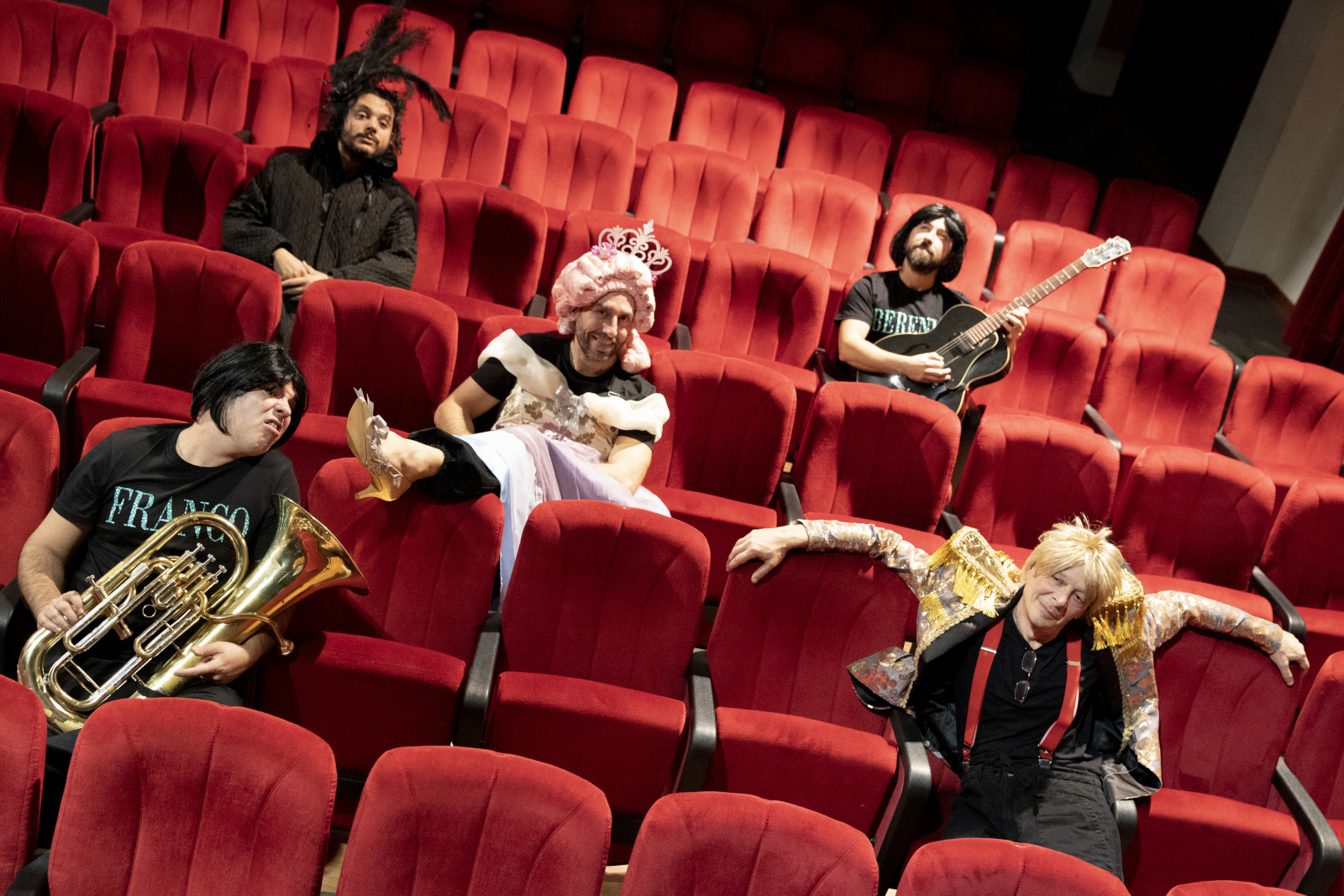 <strong>Teatro Puccini, Firenze: dom 16 apr “Cenerentola Rock” fiaba jazz per tutta la famiglia</strong>