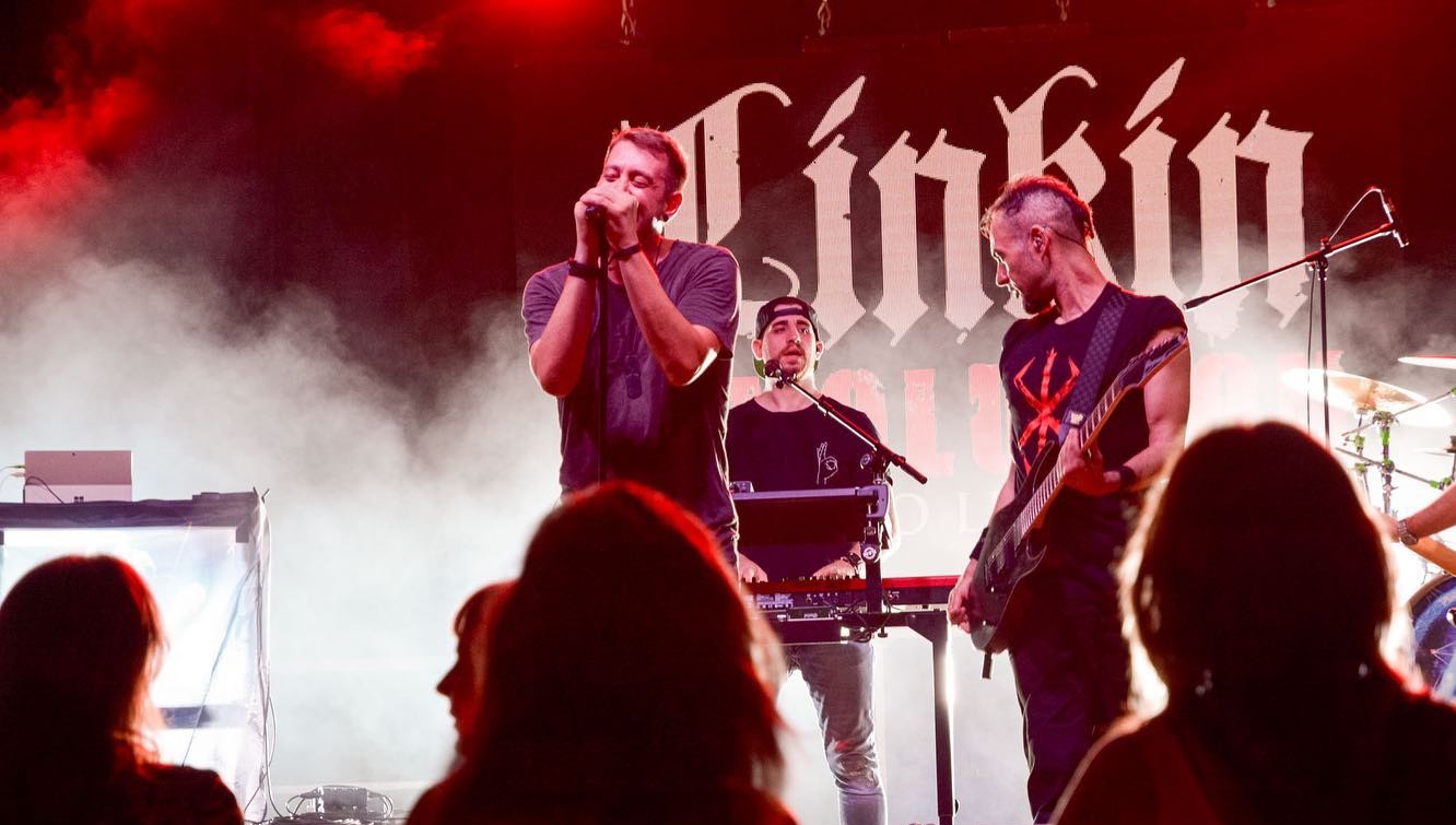 linkin revolution