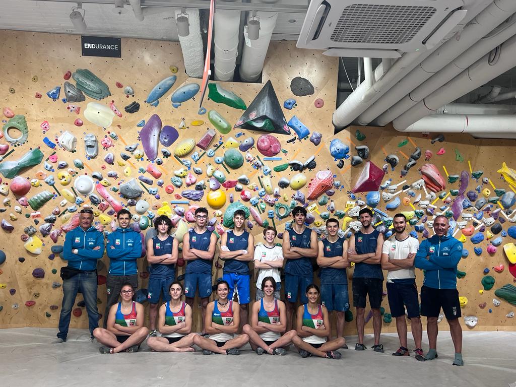 <strong>GLI AZZURRINI DI ARRAMPICATA AI BLOCCHI DI PARTENZA PER I MONDIALI GIOVANILI DI SEOUL 2023</strong>