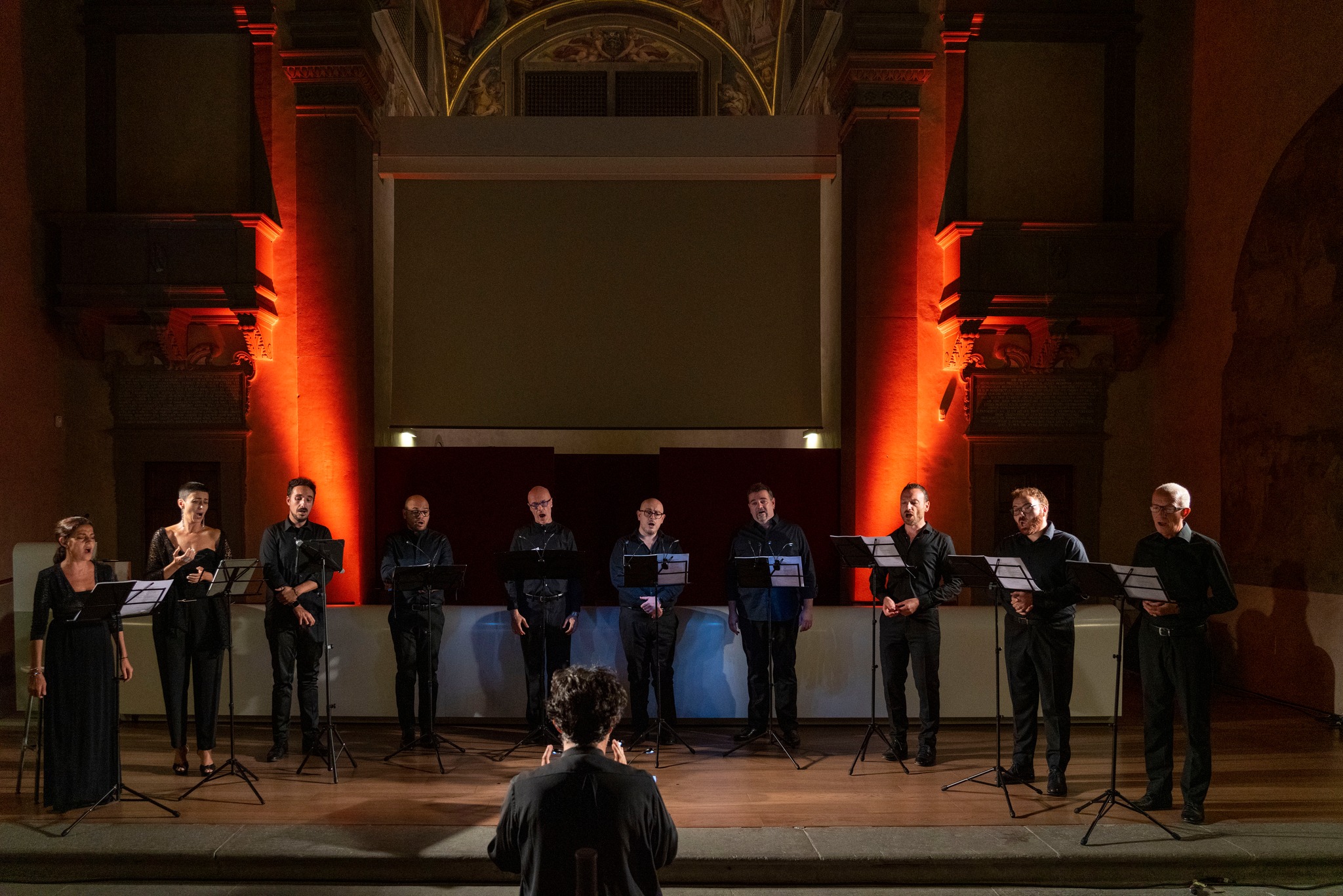 <strong>Firenze, L’Homme Armé domenica 8 ottobre “40 anni vissuti … polifonicamente” (convegno + esecuzione di mottetto a 40 voci all’Auditorium di Sant’Apollo</strong>