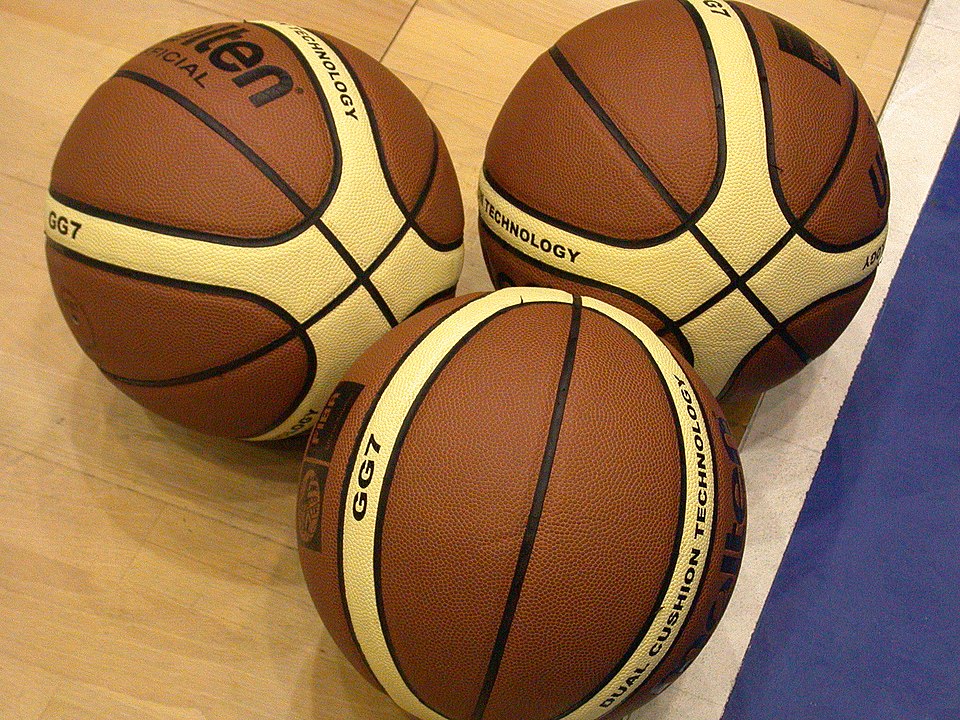 960px fiba basketballs 2004 2005