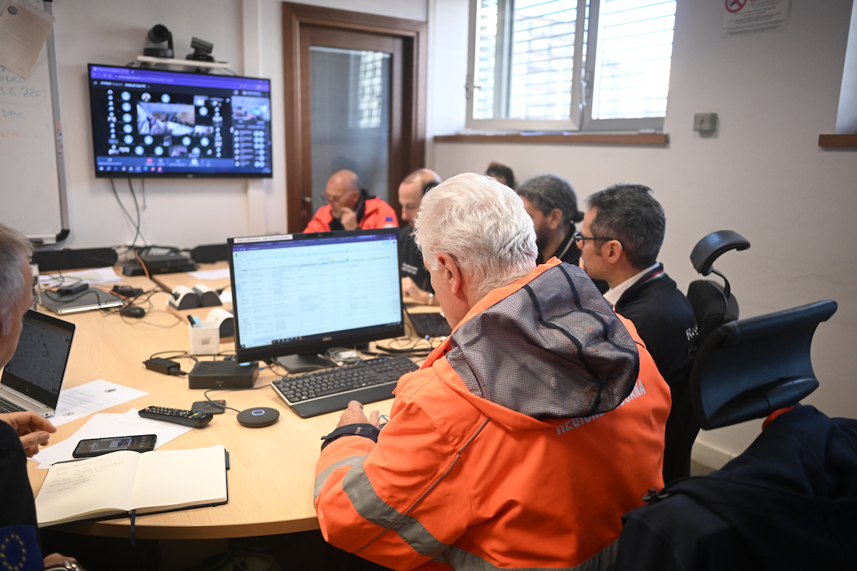 Maltempo, problemi su linee elettriche per pioggia e vento. Esondano Stella e Agna 